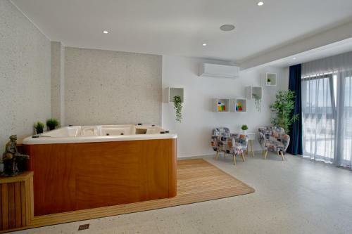 Villa Gust With Heated Pool, Jacuzzi, Sauna And Cinema