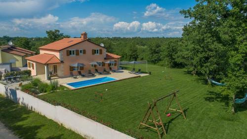 Villa Karmen