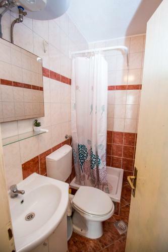 Apartments Pivac - Lokva Rogoznica