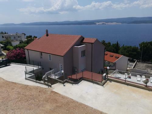 Hostal Apartments Zina