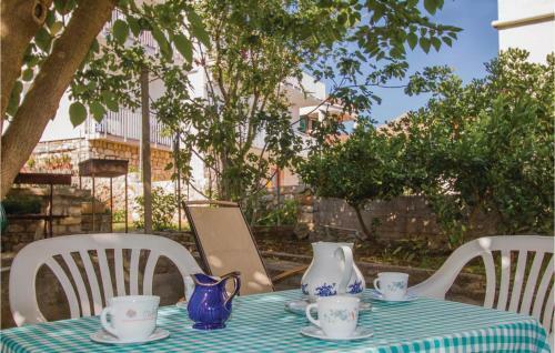 Awesome Apartment In Preko With Wifi And 4 Bedrooms