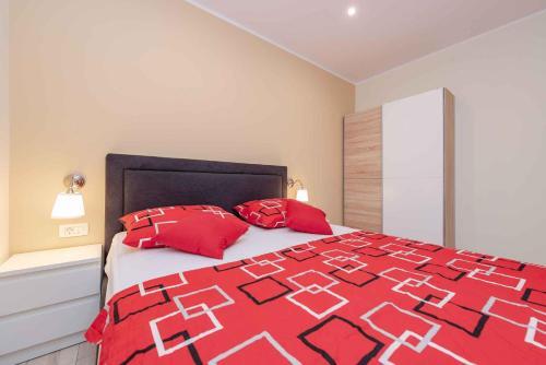 Apartments In Sukosan/zadar Riviera 7897