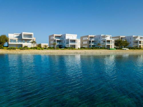 Unique Luxury Designers Apartment Right Next To The Beach