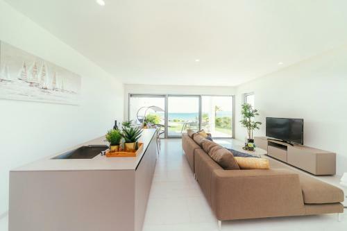 Unique Luxury Designers Apartment Right Next To The Beach