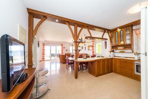 Holiday Home Sunshine