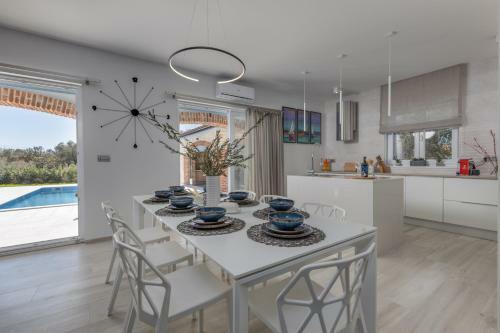 Lovely Villa Batana In Sukosan