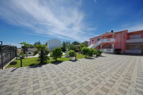 Apartmani Emili