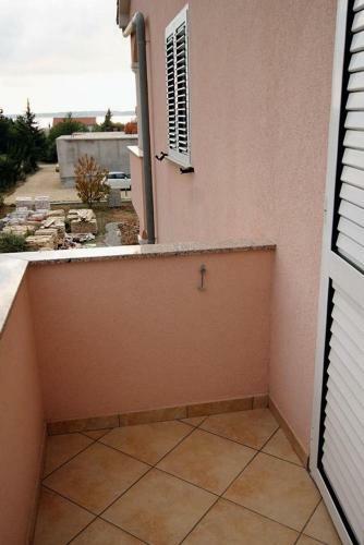 Apartments By The Sea Vrsi - Mulo, Zadar - 5860