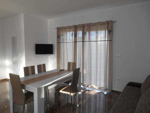 Apartments By The Sea Nin, Zadar - 13172