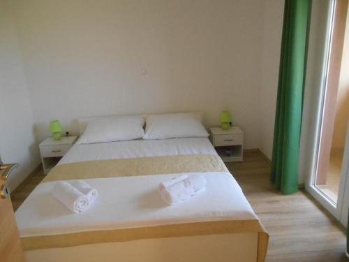 Apartments By The Sea Nin, Zadar - 13172