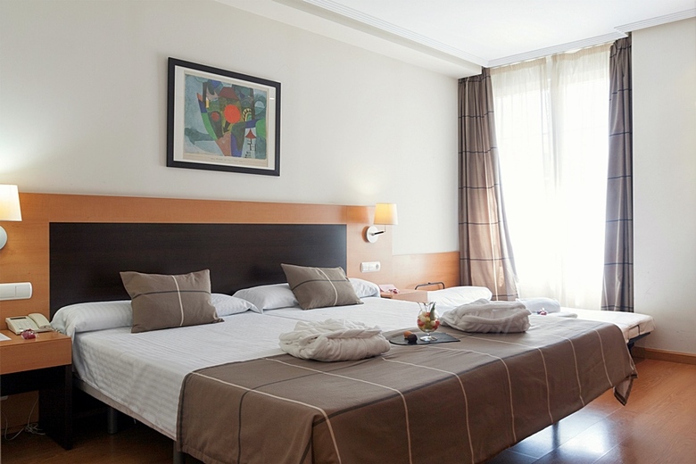 Hotel Infantas De Le�n