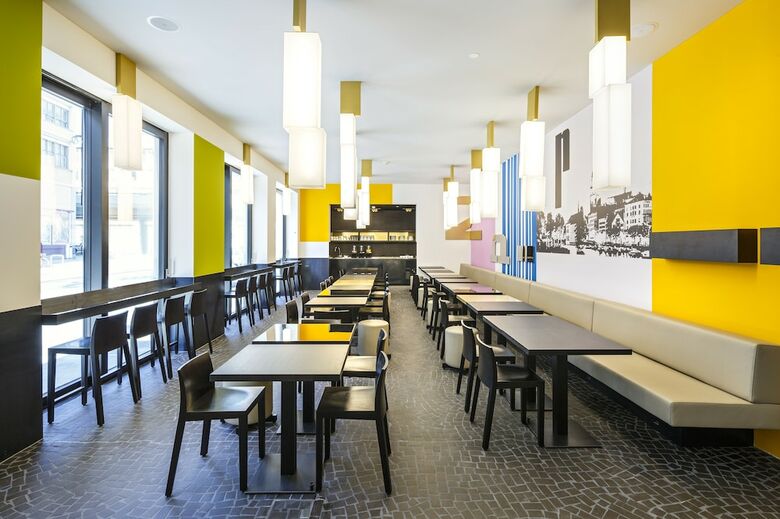 Hotel Z�ri By Fassbind