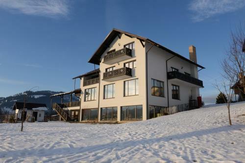 Hostal Pensiunea Arinas