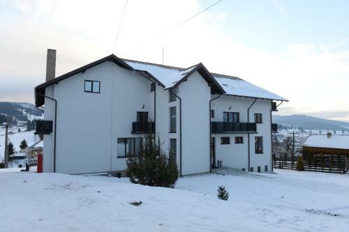 Hostal Pensiunea Arinas