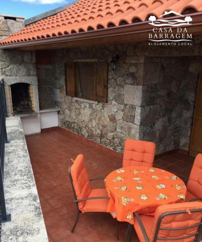 Casa Da Barragem