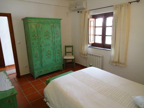 Hostal Monte Da Av� Chica