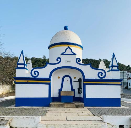 �s Portas Da Vila