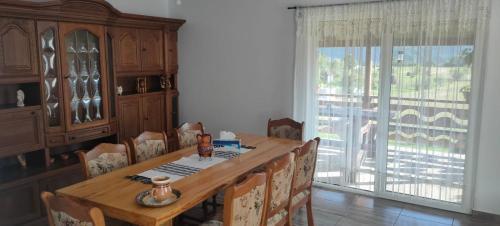 Villa C?su?a La Poalele Dealului