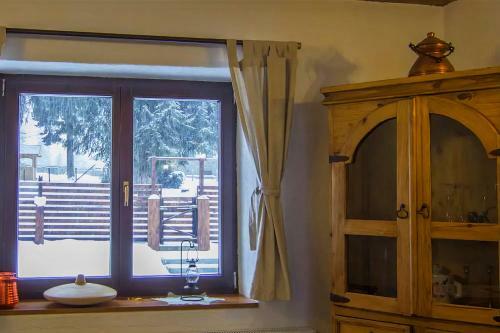 Charming Chalet Timisul De Sus