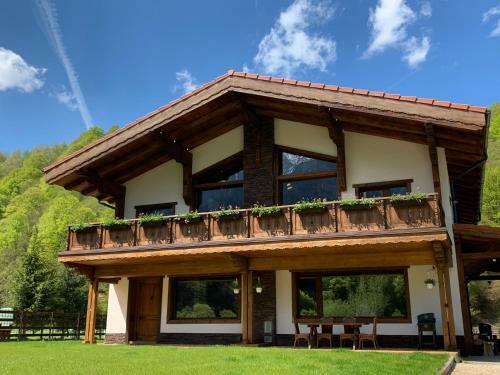 Lodge Avalanche Plaiul Foii