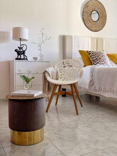 Stylish 3 Bedroom Apartment Close To The Beach