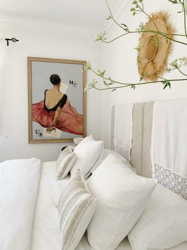 Stylish 3 Bedroom Apartment Close To The Beach