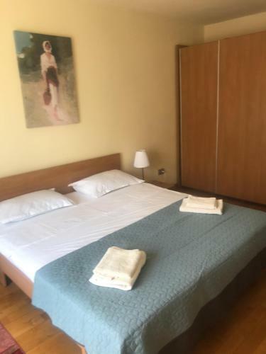 Anna Apartment