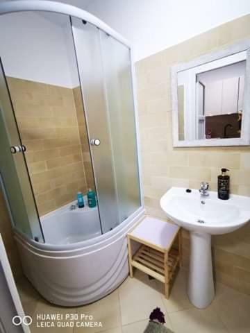 Idea Apartments