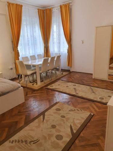 Apartament Enescu