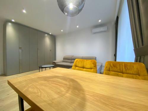 North Star Apartment 5