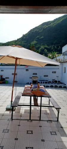 Mosteiros Vineyard House