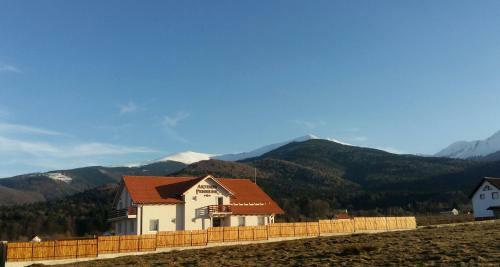 Hostal Pensiunea Artemis