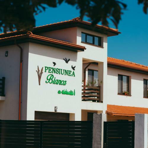 Hostal Pensiunea Bianca