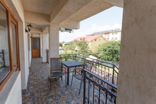 Hostal Casa Sarofin