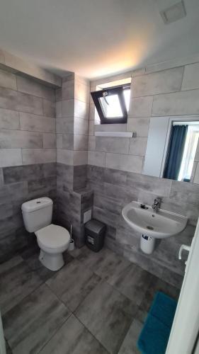 Hostal Vila 69