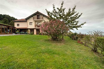 Hostal Posada De Ajo