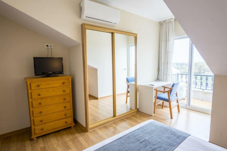 Hotel Alpina