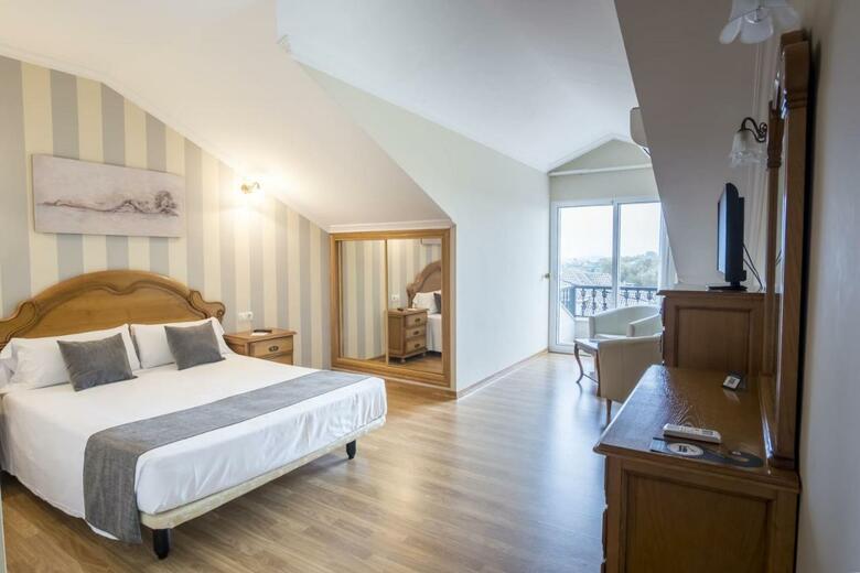 Hotel Alpina