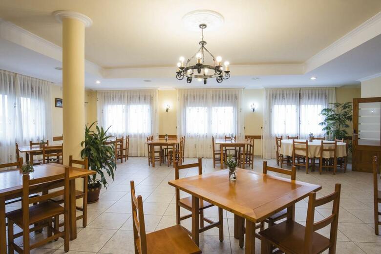 Hotel Alpina