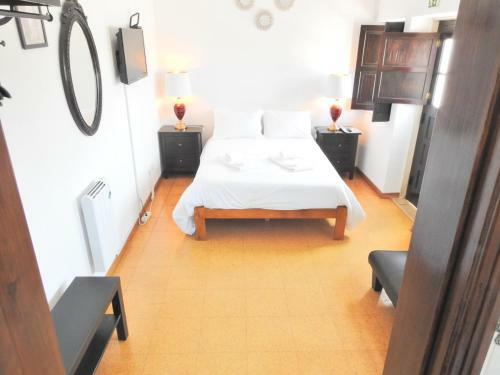 Hostal Hospedaria Do Senhor Da Pedra
