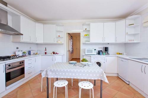 Villa Celia By Villa Plus