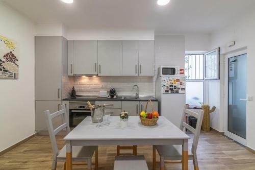 Apartamento Olh�o Typical By Homing