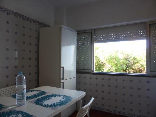 Apartamento Praia Das Avencas Apt Junto Ao Mar Com Estacionamento E AC