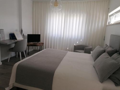 Silver Home
