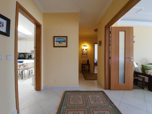 Nazare Apartamento Em Frente Ao Mar