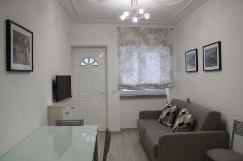 Sun & Wave Apartment II