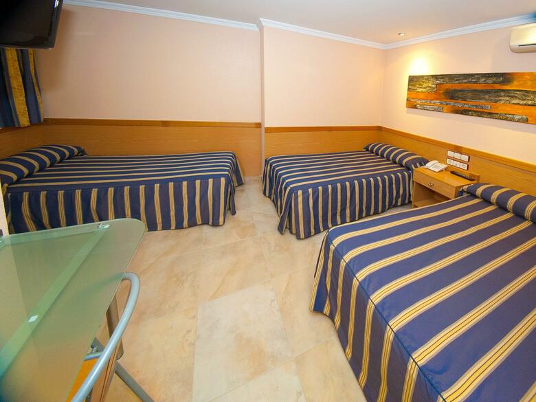 Hostal Viky