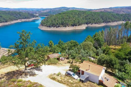 Gypsy Caravan - Shepherds Hut, Off Grid, River Views