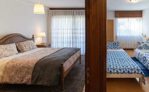 Cozy 3 Room Apartment In Penafiel Centre