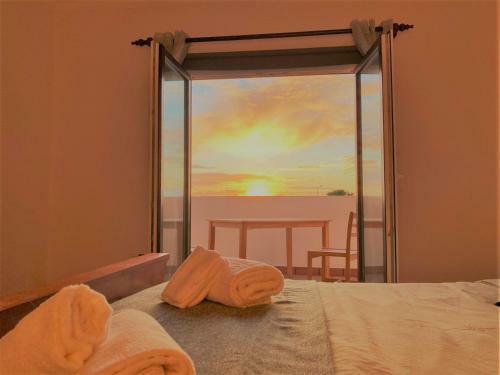 Superb Villa In Baleal W/ Patio, Parking & 5 Brs